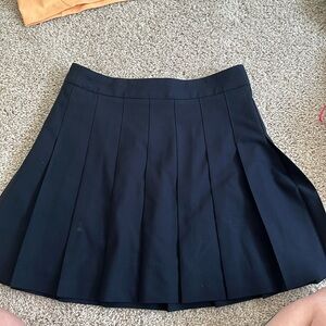 Aritzia navy blue skirt